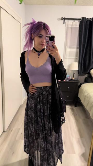 @creepyplum