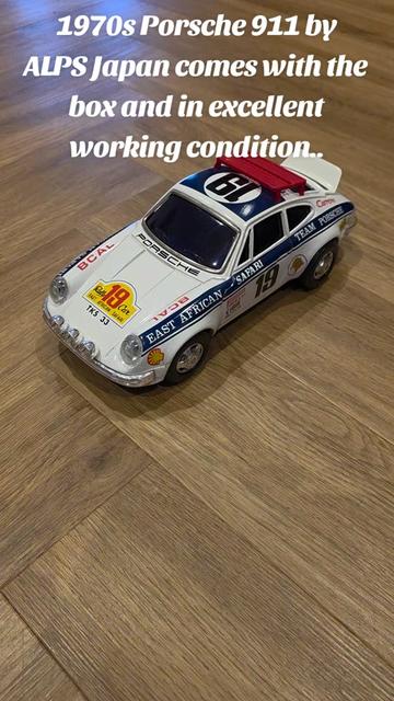 @Barnes Collectables
