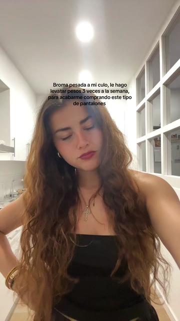 @Lena🎧