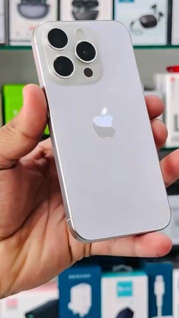 @𝐀𝐩𝐩𝐥𝐞 𝐒𝐭𝐨𝐫𝐞 📱
