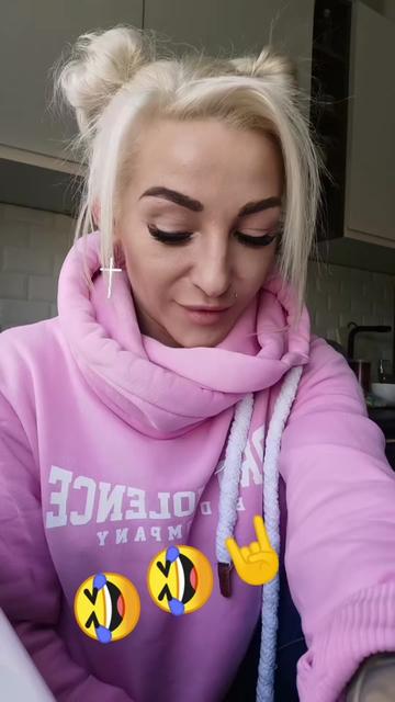 @Karolina