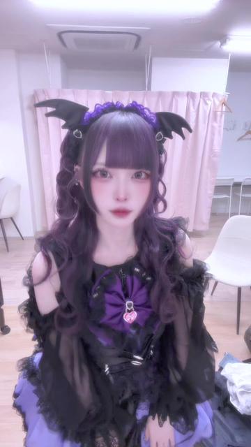 @黒魅らら