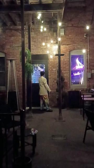 @Pavé Pandemonium
