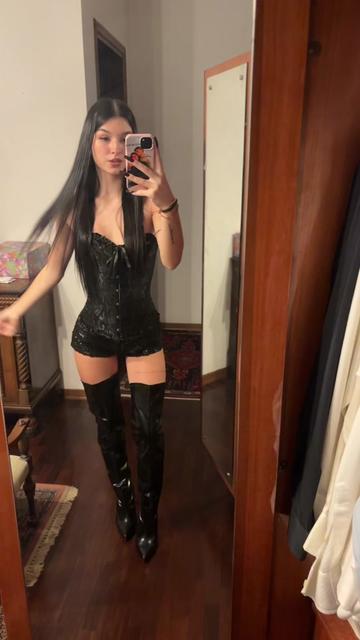 @lucrezia👸🏻