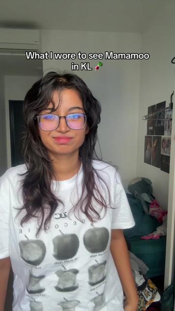 @mitunasree 🥀👩&zwj;❤️&zwj;💋&zwj;👩