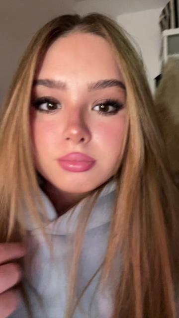 @✧༺ 𝓝𝓲𝓴𝓪 ༻✧