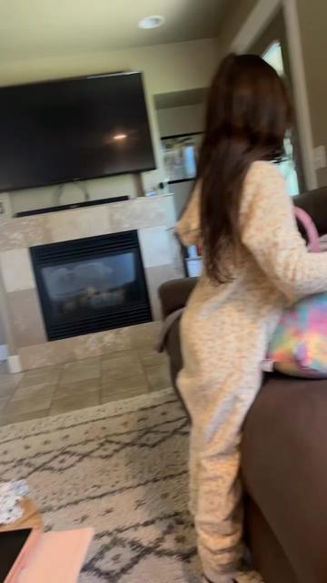 @Lauraaasav
