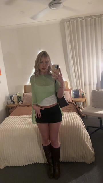 @🤟