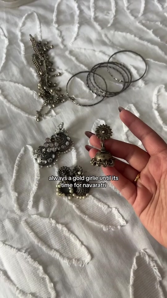 @janvi 🪽