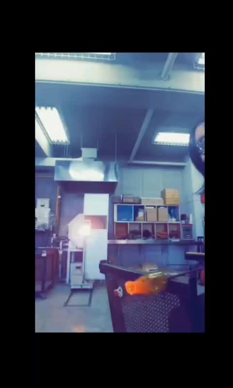 @大河内愛美/フリーランスガラス作家