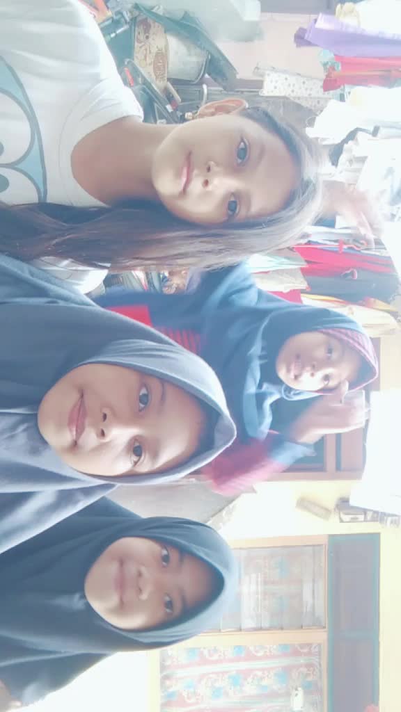 @Nadya_safwah ๐
