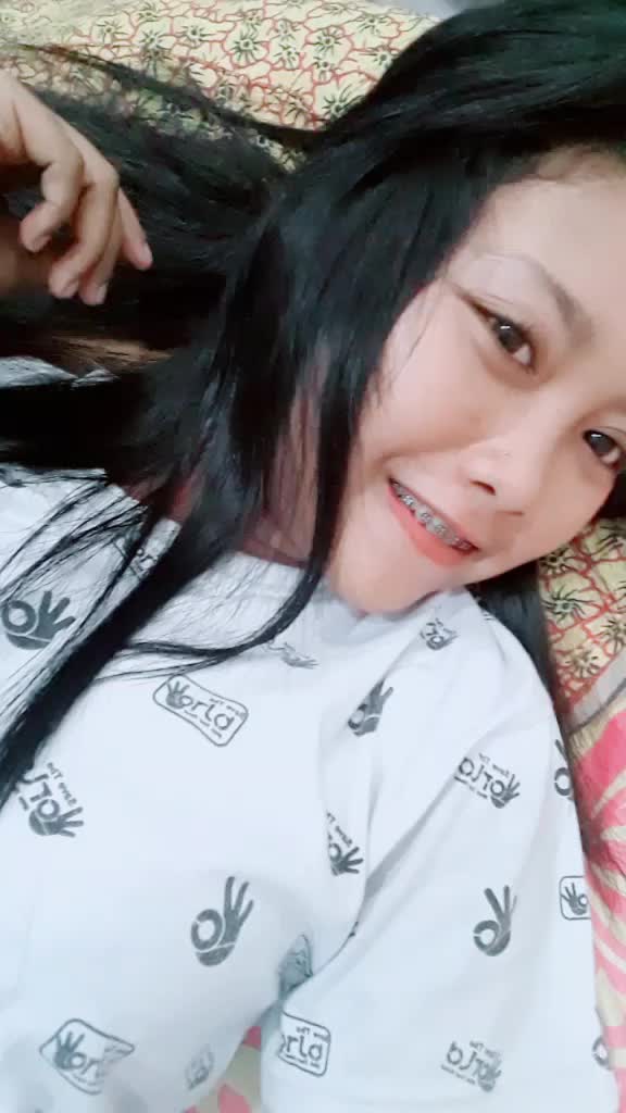 @Hetisa😎
