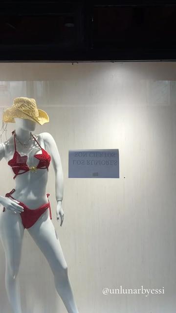 @Yessi trajes de ba&ntilde;o