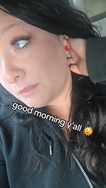 @HisQueen👑