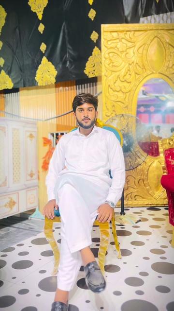@😎شیراز بھٹی😎