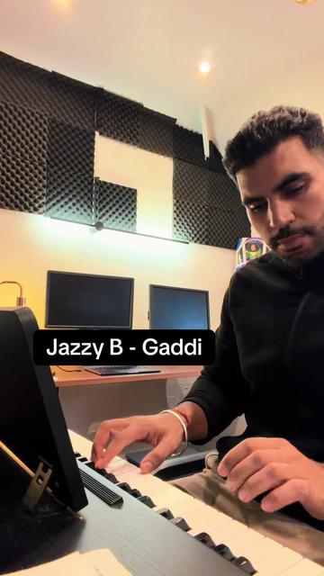 @Karan On Piano