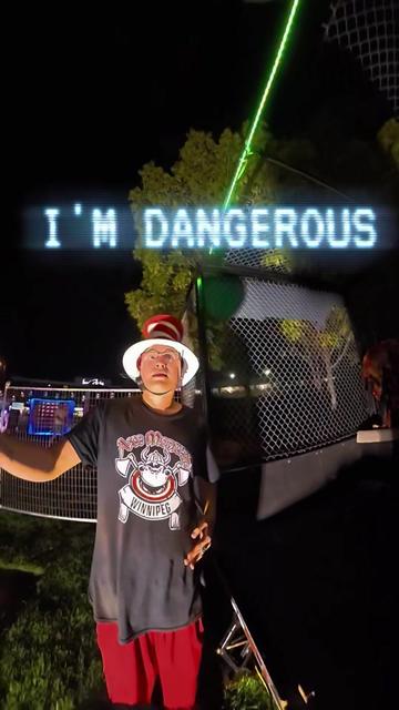 @Chris Crond 🤟