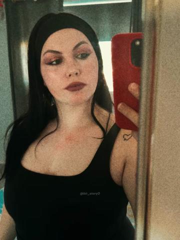 @Hav_Ana🖤🦋