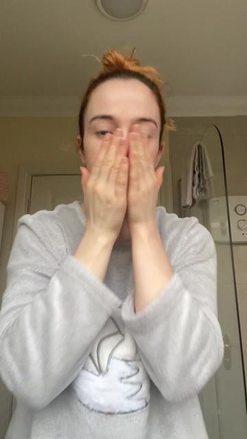 @Emma Louise Thompson
