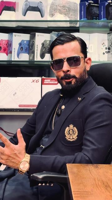 @UJBAIG