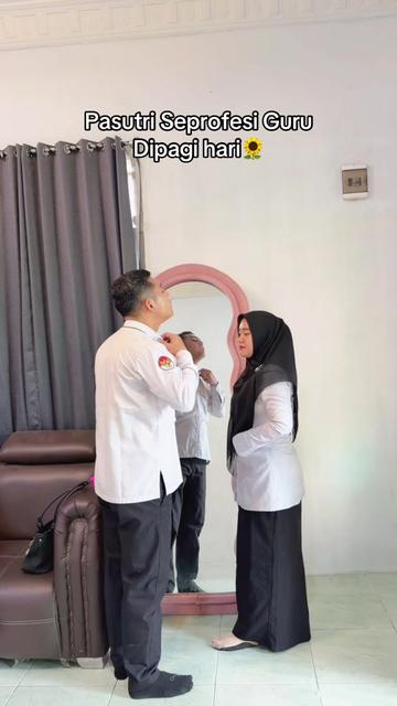 @Meiliza Hijratti S.Pd