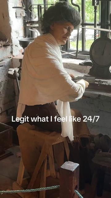 @sadknitting