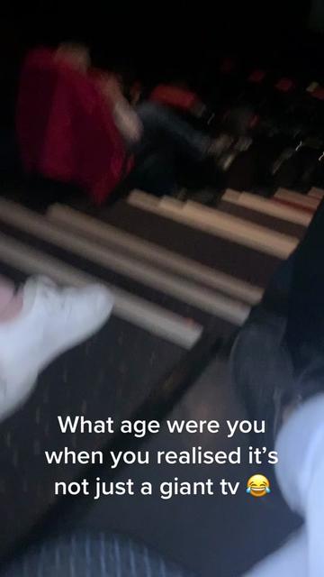 @HollyEliza86
