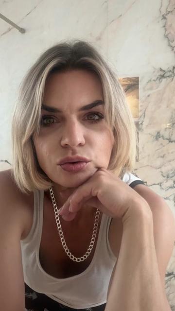 @karolina zarnecka