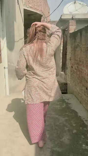@Saira Rani