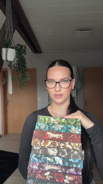 @bookishlauri <3