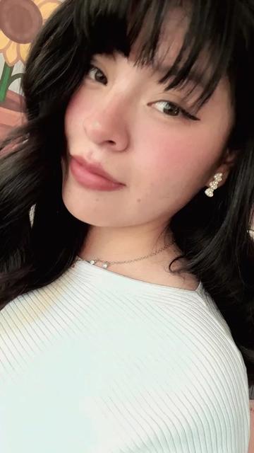 @🌻LU🌻