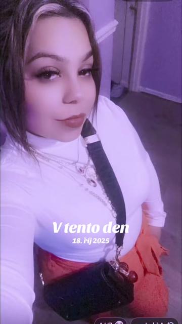 @🇨🇿 lavita lola 🥰