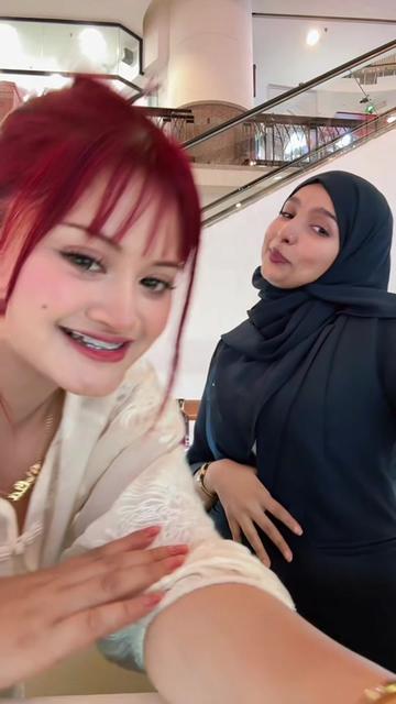 @VresianaMalaysia