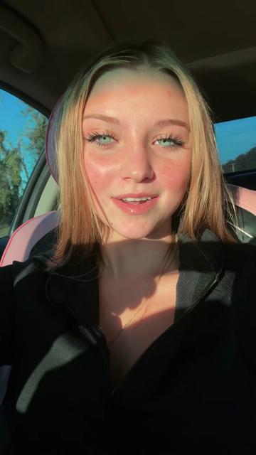 @lexie