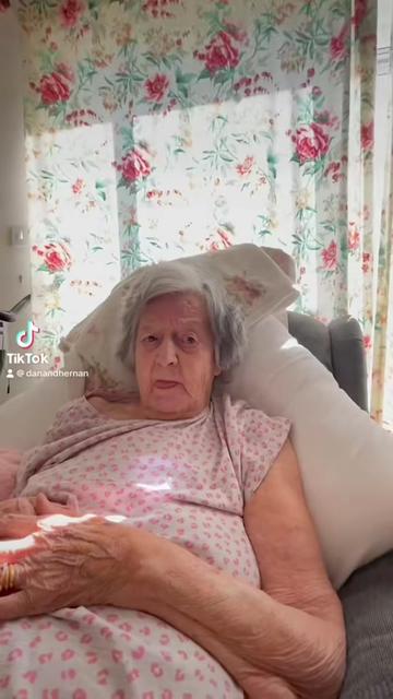 @Dan And Her Nan