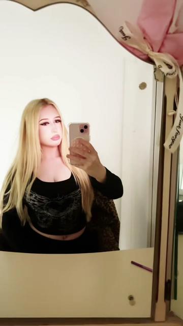 @Rhi ♱