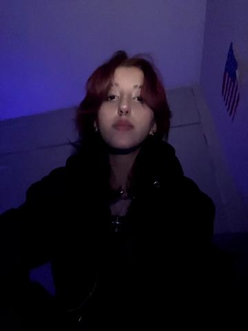 @𝘝𝘪-✄