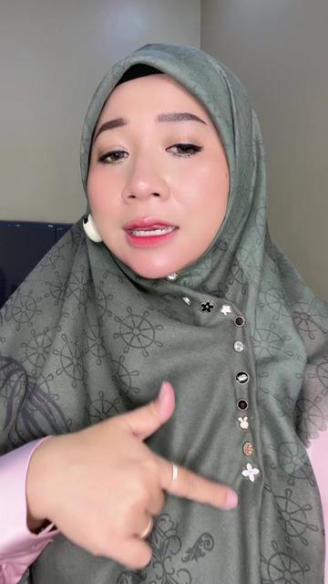 @Anis Yunia Akbar (AYA)