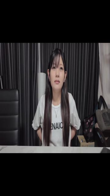 @hiwbua995h