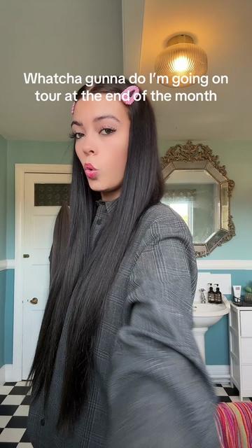 @Courtneyhadwin