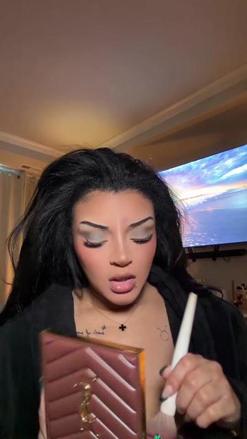 @Anastasia ✨