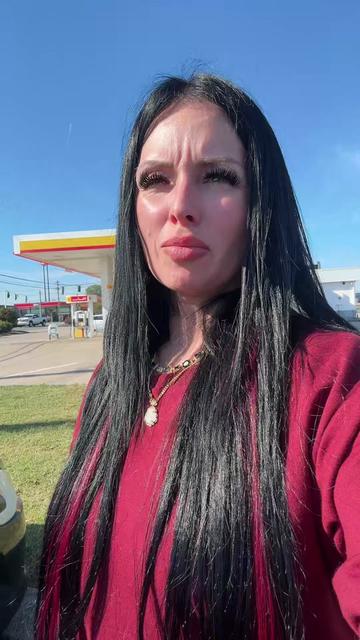 @To0thlessQueen💋