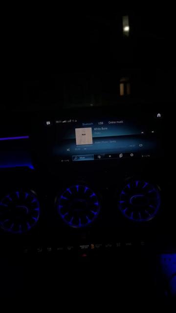 @musiclyricist_