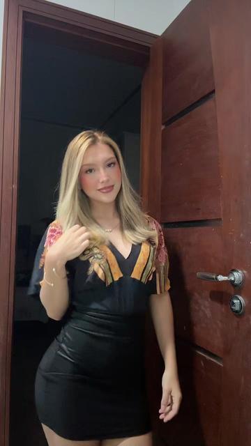 @Ju✨