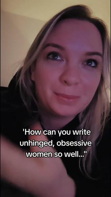 @C.C. Davie - Sapphic Author