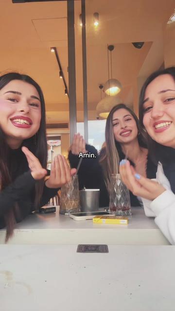 @Zehra katar