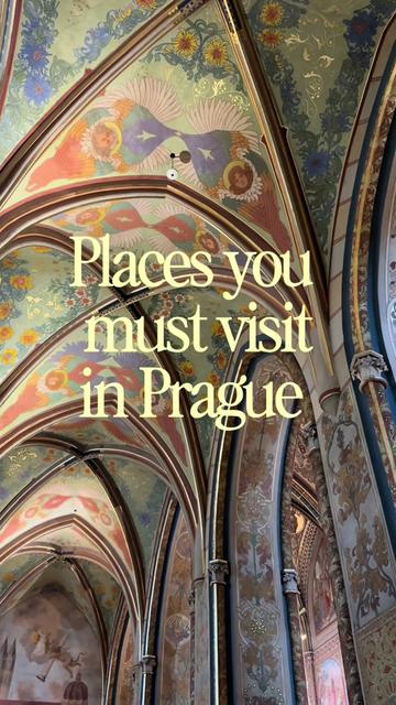 @Nicole | Travel Content