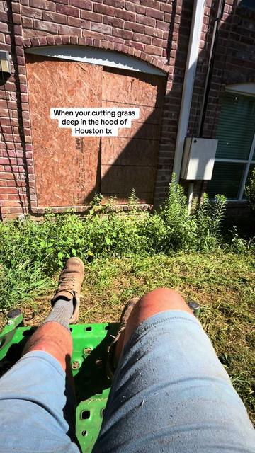 @•Thomas•Cottrill•