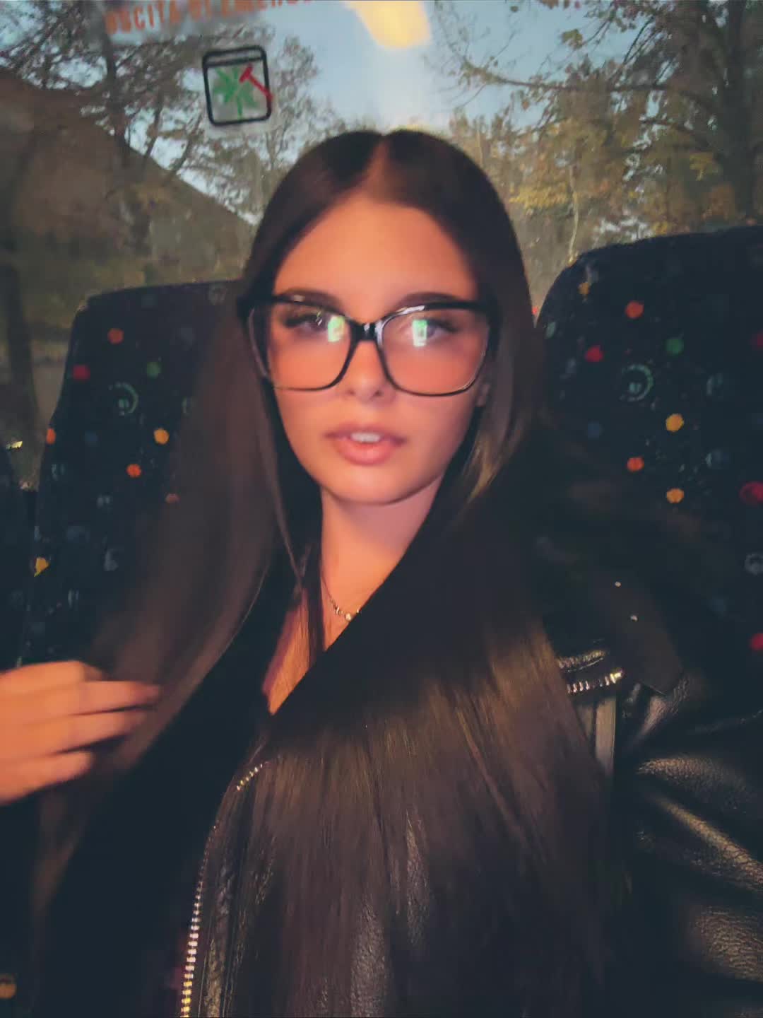 @𝑚𝑎𝑡𝑖𝑙𝑑𝑒🪽