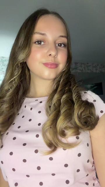 @𝑀𝒶𝒾𝓈𝒾𝑒𝓂𝒶𝓎💝